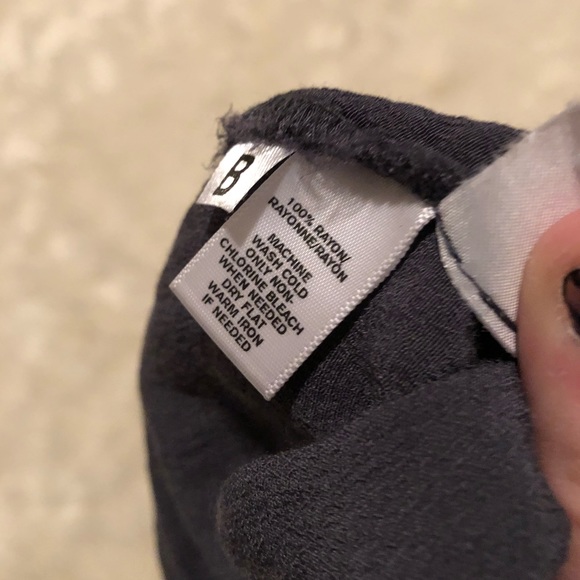 LOFT Blouse - Picture 4 of 4